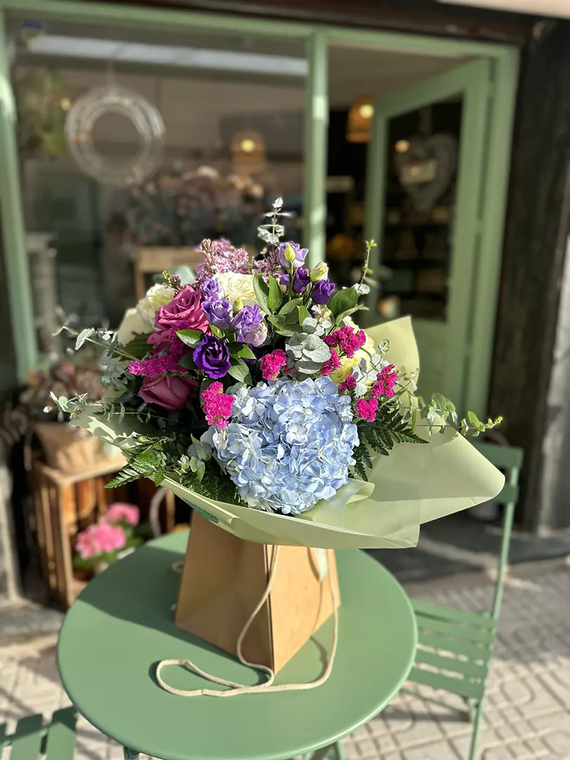 Ramo romántico Gabriela